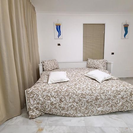 La Casa Di Patta A Spaccanapoli Екстер'єр фото