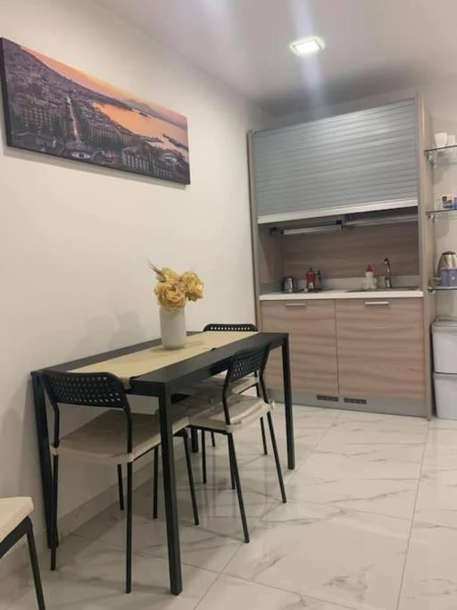 La Casa Di Patta A Spaccanapoli Екстер'єр фото
